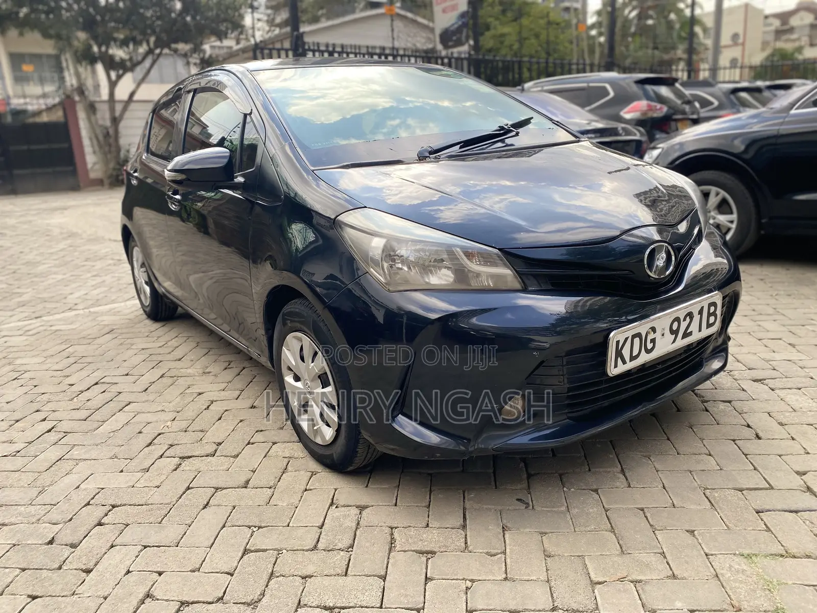 Toyota Vitz 2014 Black