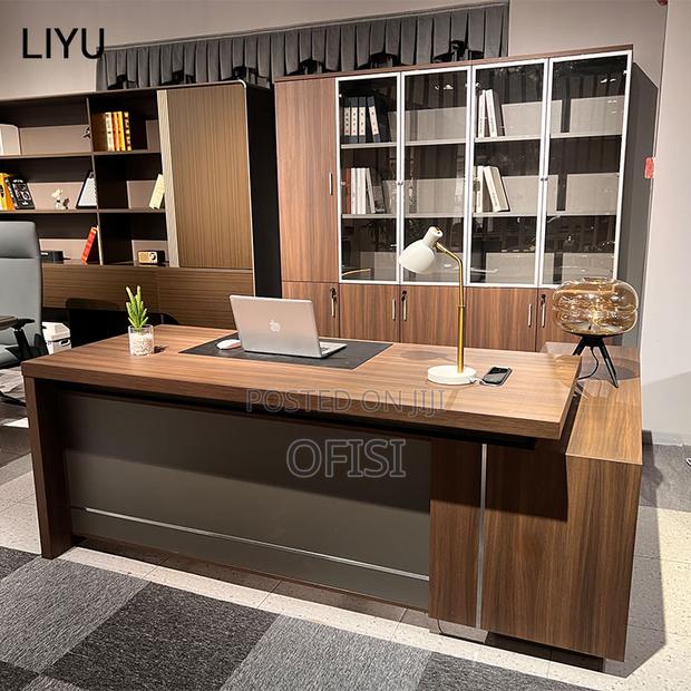 L-Shaped Executive Office Desk - thumbnail 2