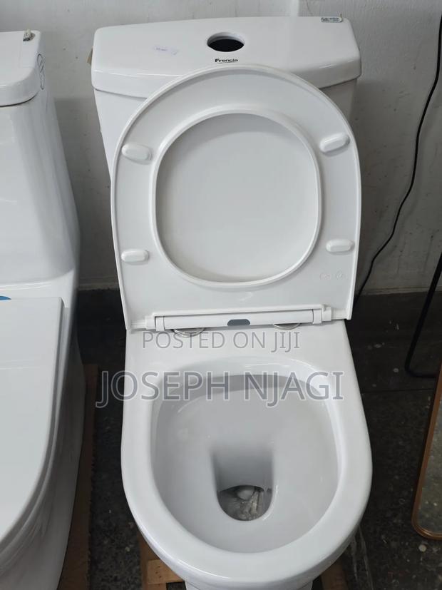 Close-Coupled Water Closet (Toilet) - thumbnail 2