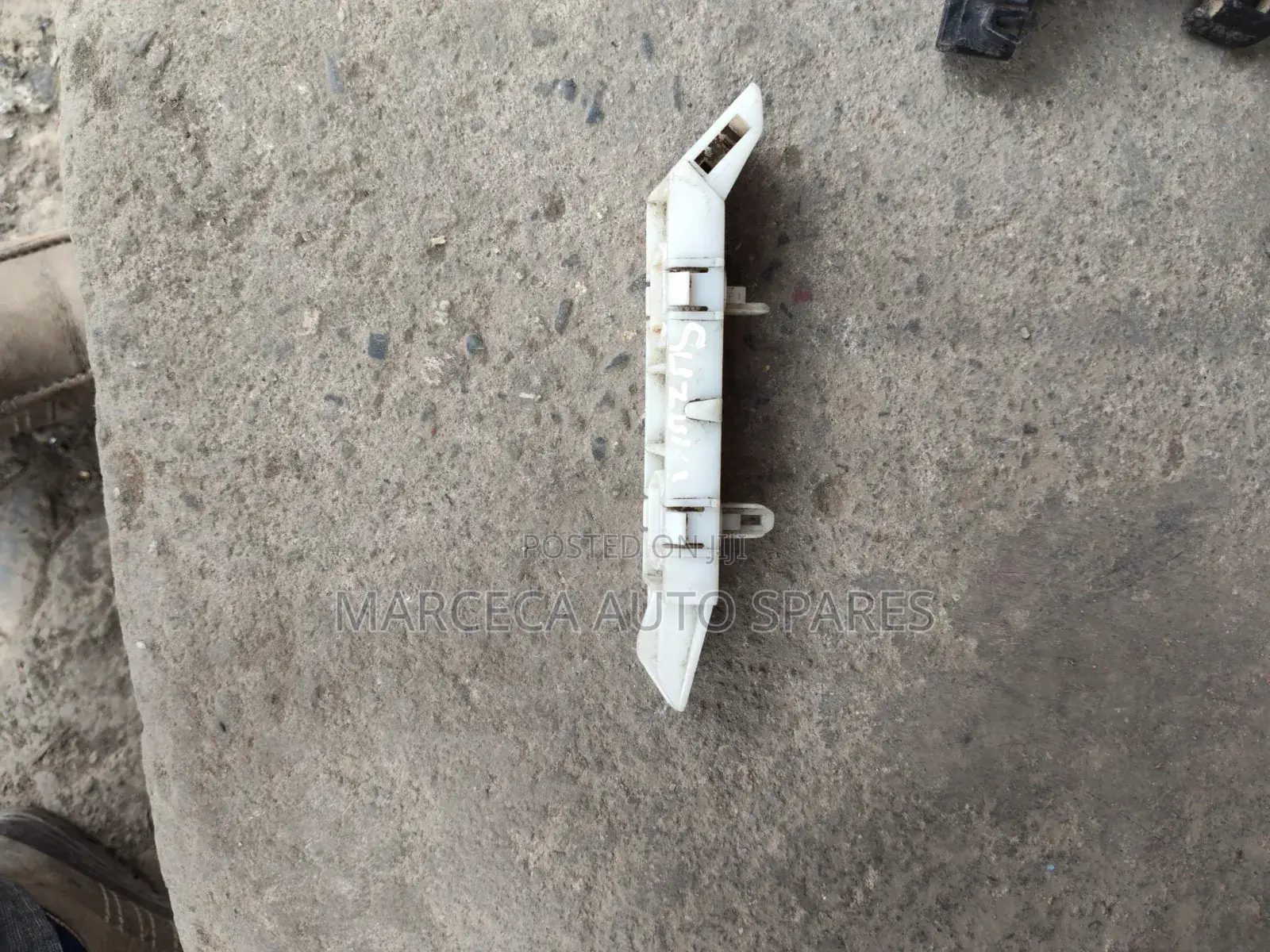 Suzuki Grand Vitara 2006-2013 Front Bumper Slide