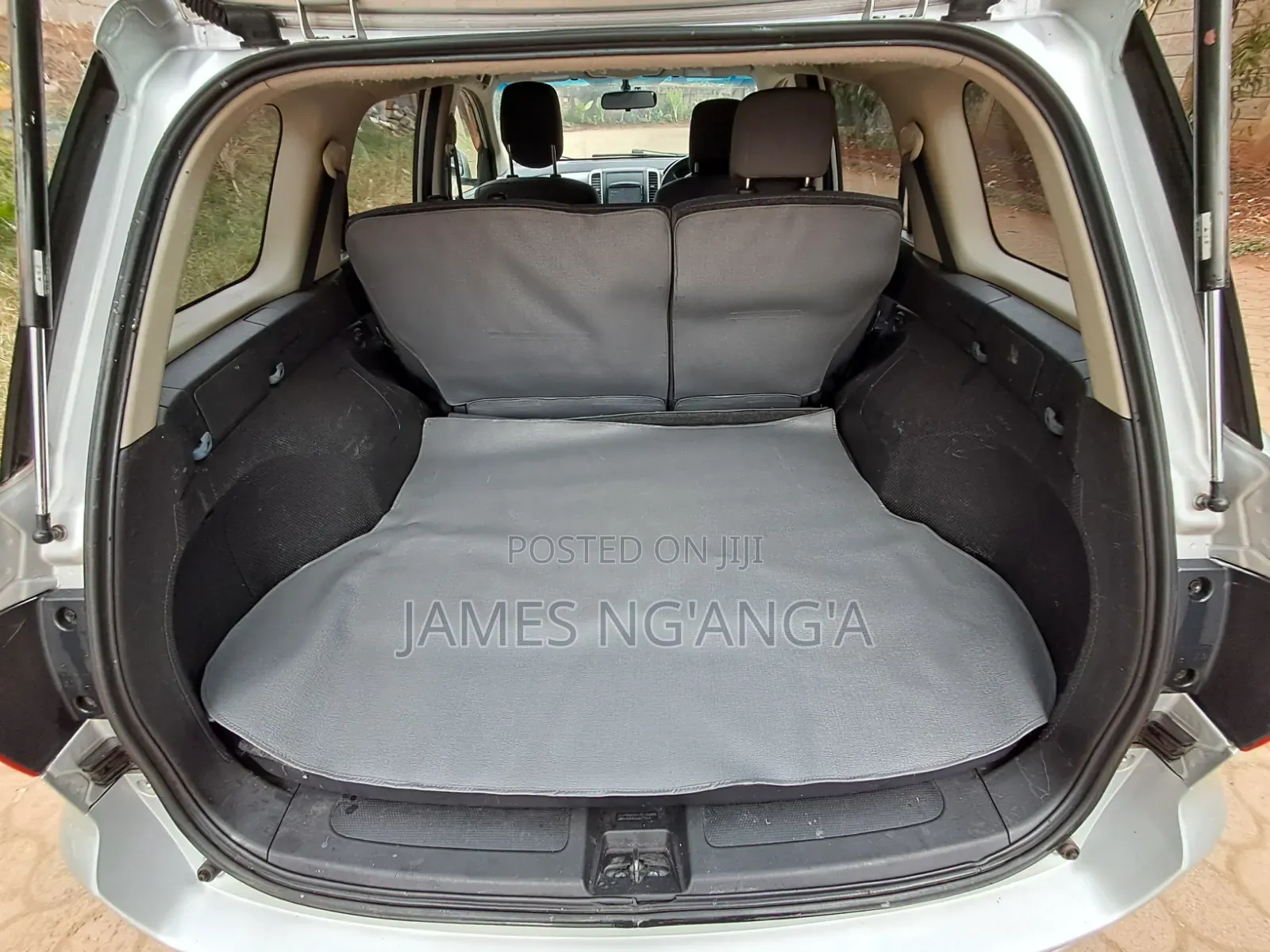 Nissan Wingroad 2009 Silver
