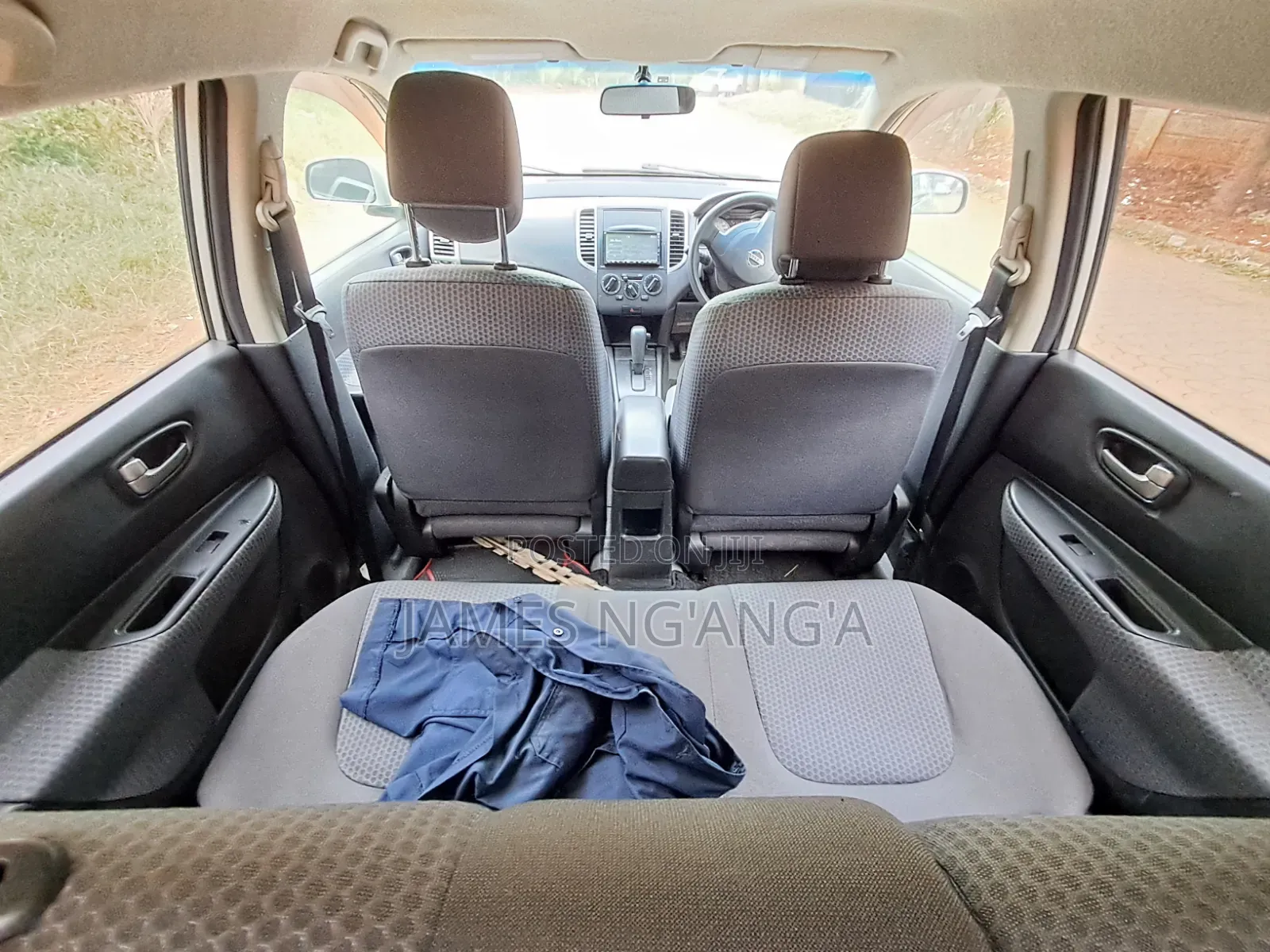 Nissan Wingroad 2009 Silver