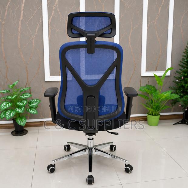 Swivel Ergonomic Chair - thumbnail 6