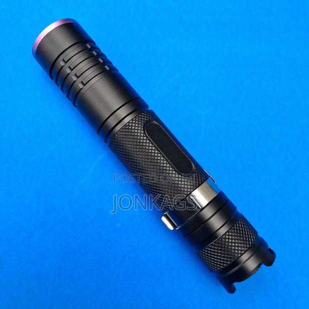 Nightsearcher True 365nm Uv Flashlight - thumbnail 4