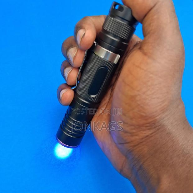 Nightsearcher True 365nm Uv Flashlight - thumbnail 7