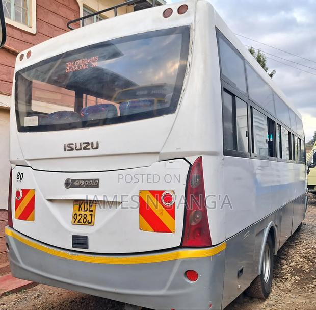 Isuzu NQR 2015 White - thumbnail 4