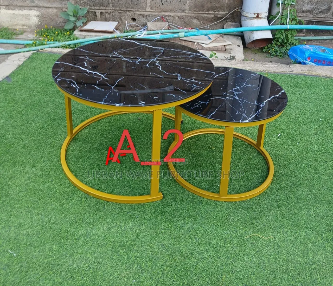 Top Black Glass  Cocktail Table Set