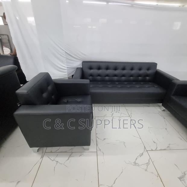 5-Seater Leather Sofa Set. - thumbnail 9