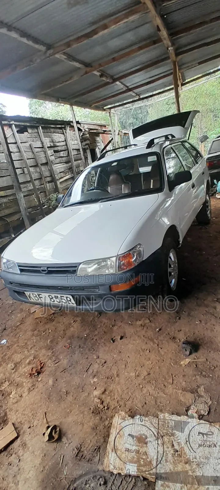 Toyota Corolla 2004 White