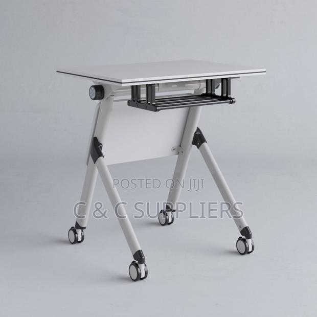 1200mm Foldable Office Table - thumbnail 3