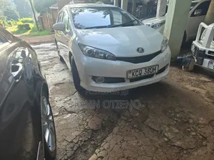 Toyota Wish 2012 White