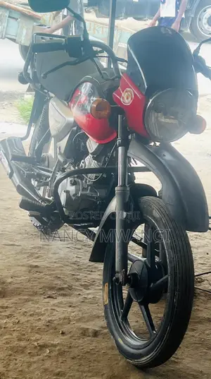 Bajaj Boxer 125 2024 Red