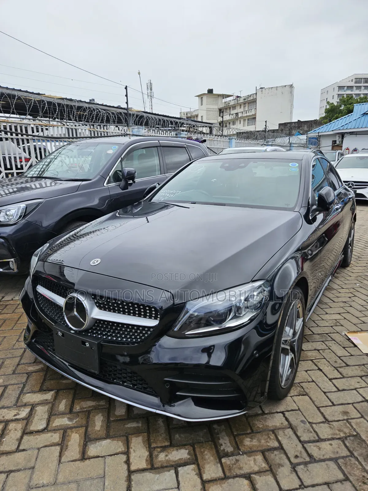 Mercedes-Benz C200 2019 Black