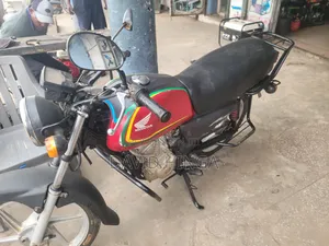 Honda CG110 2022 Red