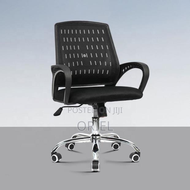 Office Chair : Medium Back Office Mesh Chair - thumbnail 4