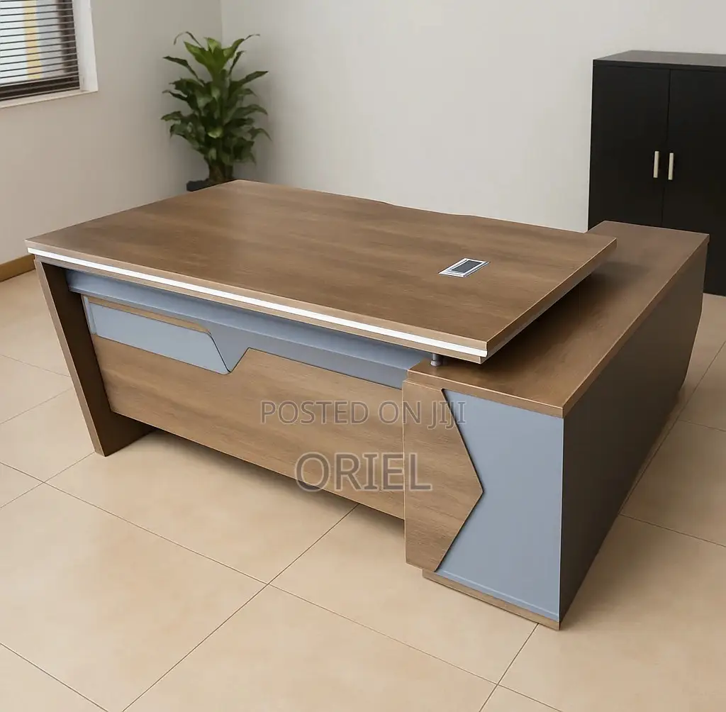 Office Desk : 1600mm Office Desk