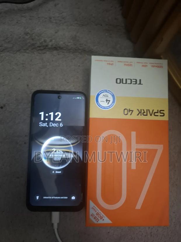 Tecno Spark 40 128 GB Gray