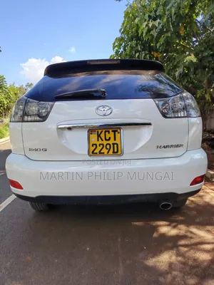 Toyota Harrier 2011 White