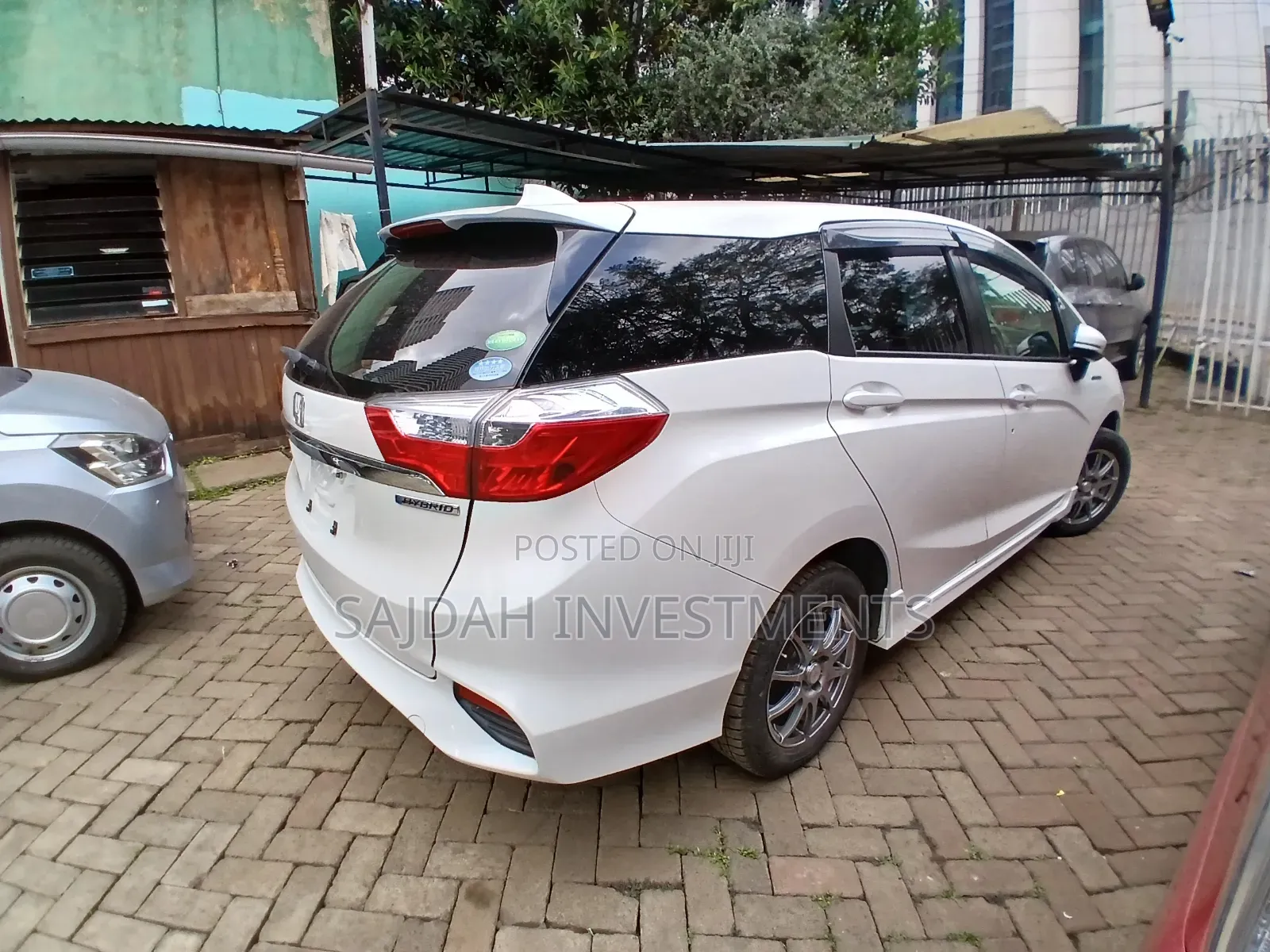 Honda Shuttle 2018 White