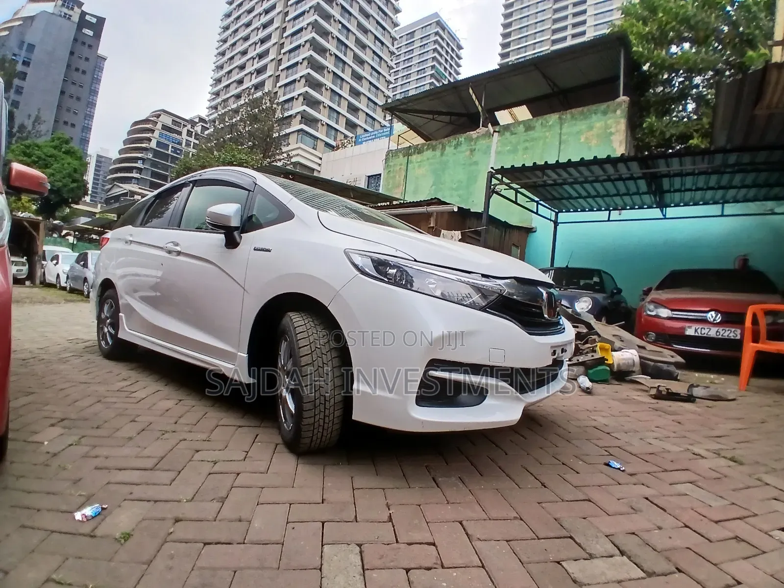 Honda Shuttle 2018 White