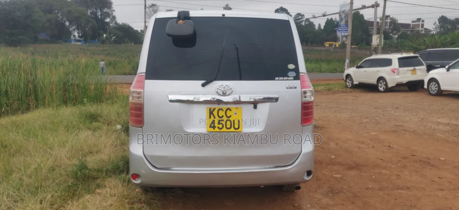Toyota Noah 2008 Gray
