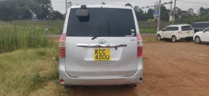 Toyota Noah 2008 Gray