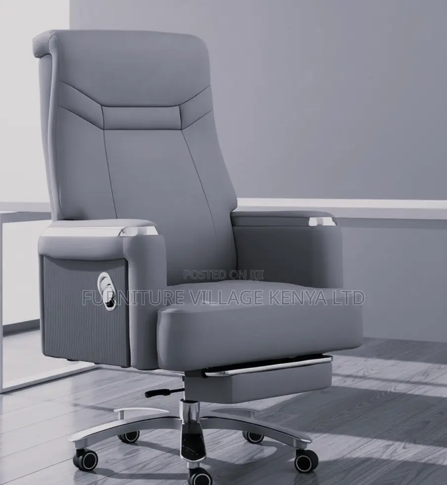 Director's Executive Seat