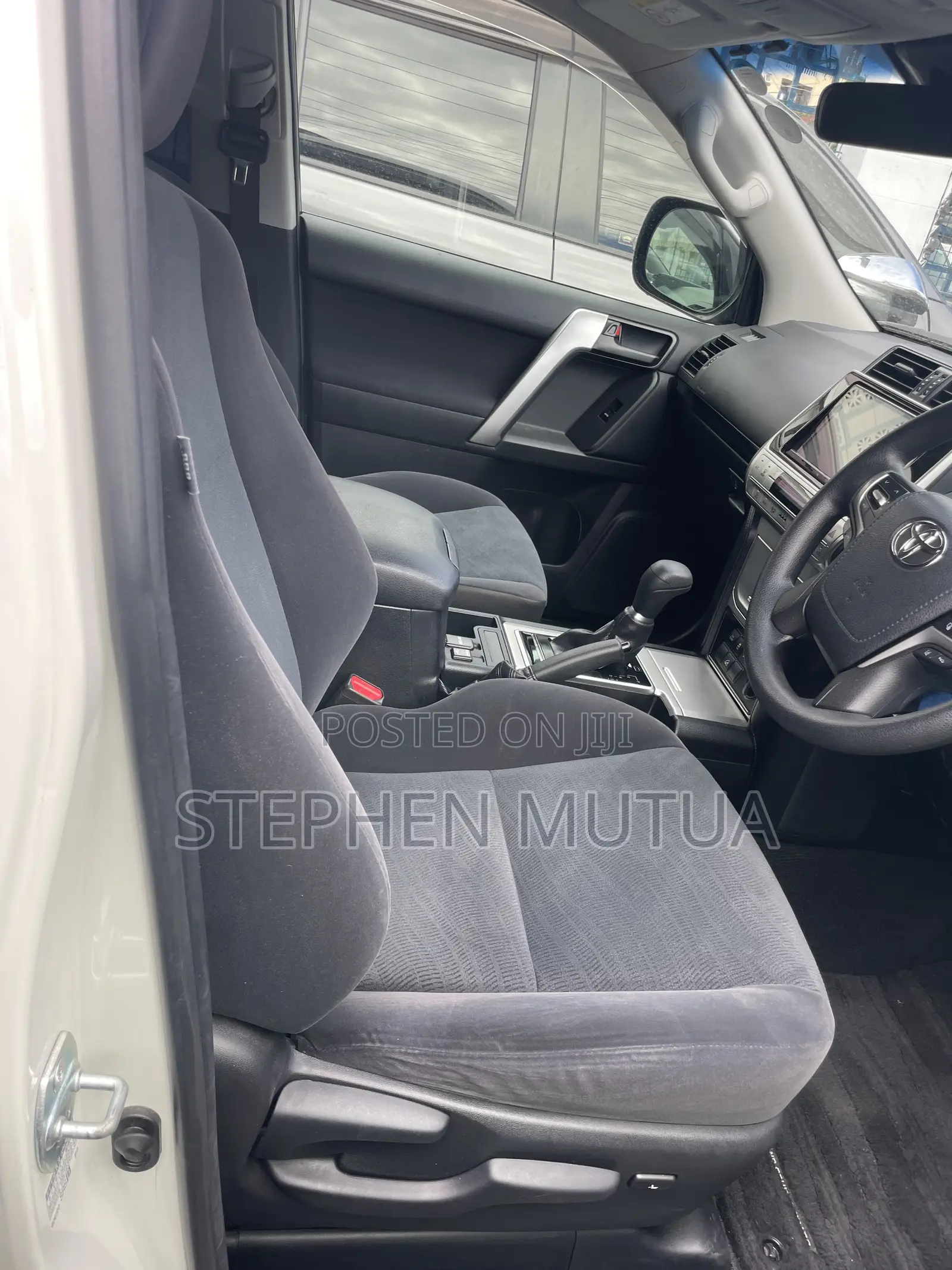 Toyota Land Cruiser Prado 2.8 2018 White