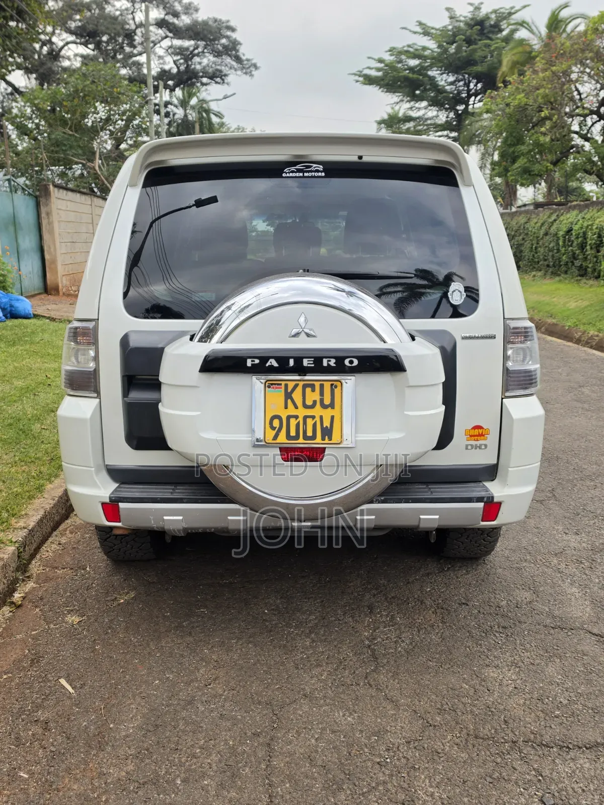 Mitsubishi Pajero 2011 Pearl