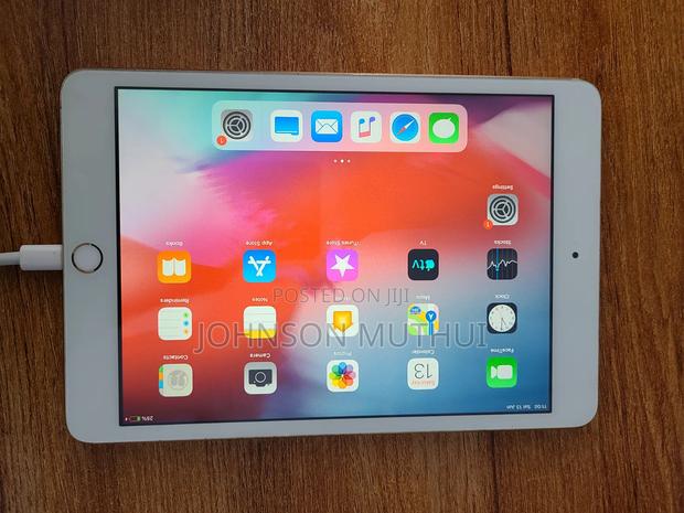 Apple iPad mini 3 64 GB Gray - thumbnail 3