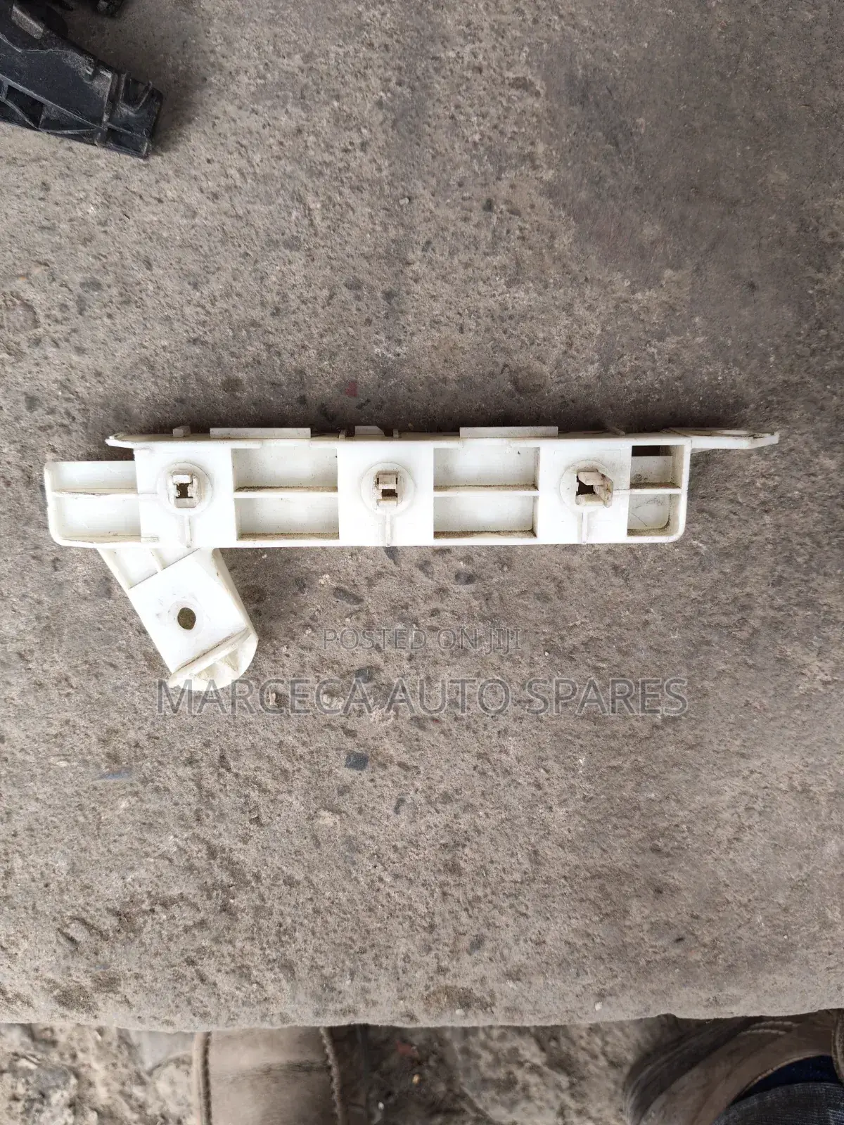 Mitsubishi Mirage Rear Bumper Slide