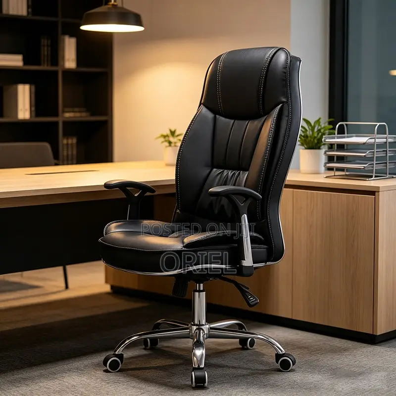 Office Chair : Executive Black Leather High-Back Office Chair