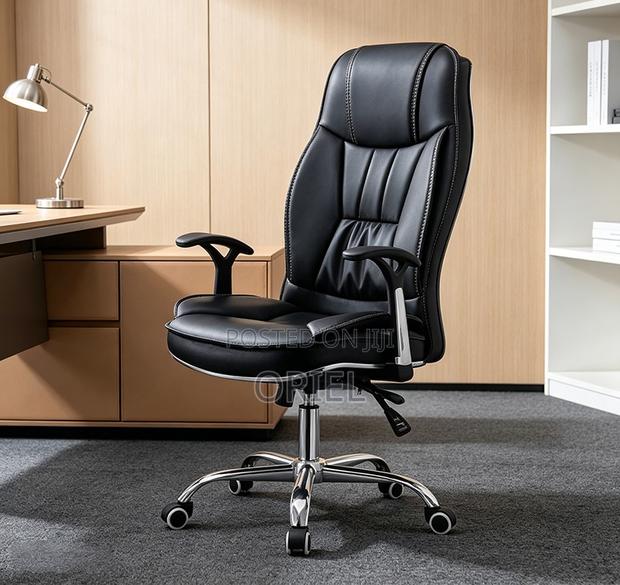 Office Chair : Executive Black Leather High-Back Office Chair - thumbnail 18