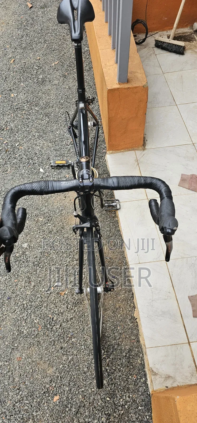 Extremely Light Aluminum/Carbon Road Bike