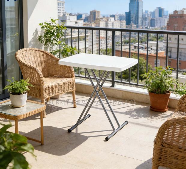 Square Folding Plastic Table - thumbnail 14