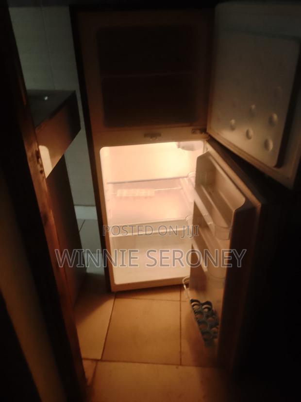 Refrigerator - thumbnail 2