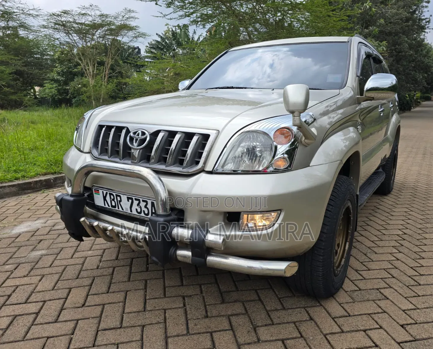 Toyota Land Cruiser Prado 2005 Gold