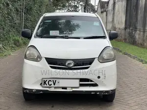 Daihatsu Mira 2012 White