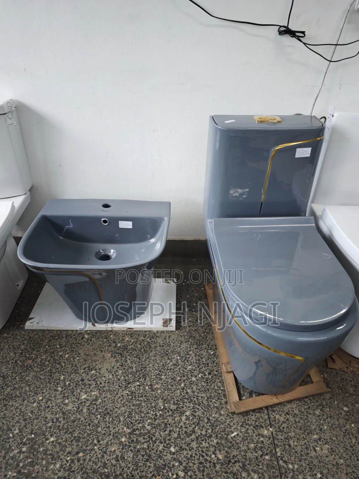 One-Piece Luxury Toilet Suite