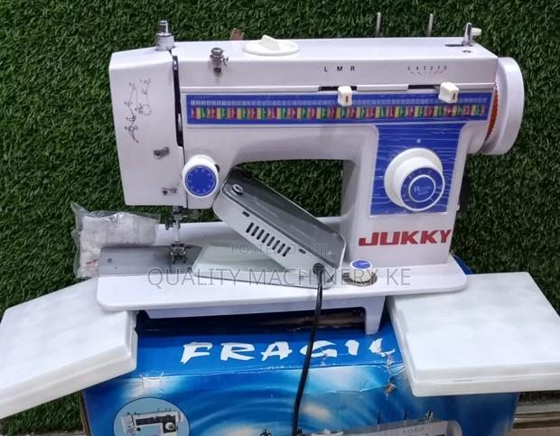Easy to Use Juki Embroidery Sewing Machine Machine