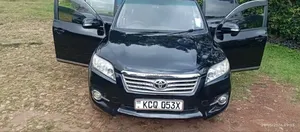 Toyota Vanguard 2011 Black