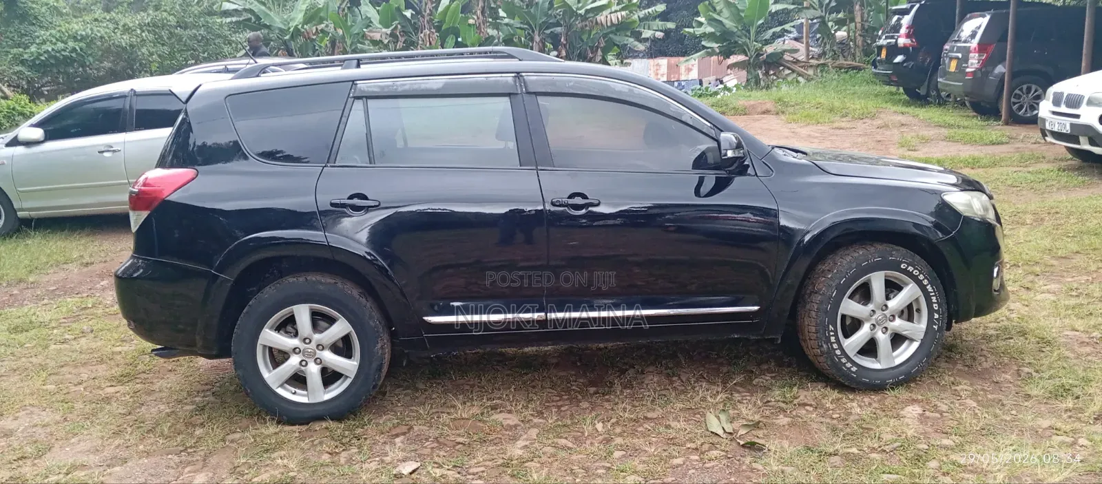 Toyota Vanguard 2011 Black