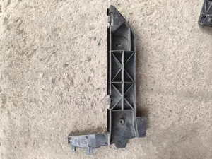 Toyota Raum Front Bumper Slide Retainers