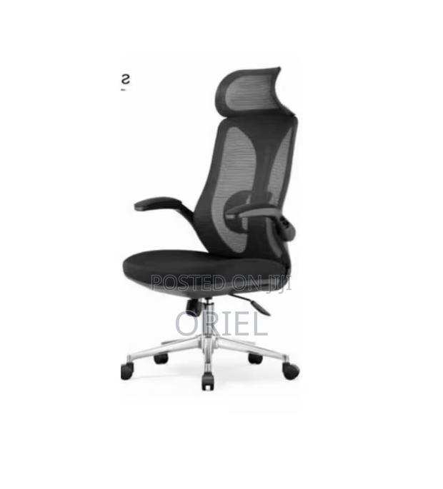 Office Chair : Breathable High-Back Mesh Ergonomic Chair - thumbnail 2
