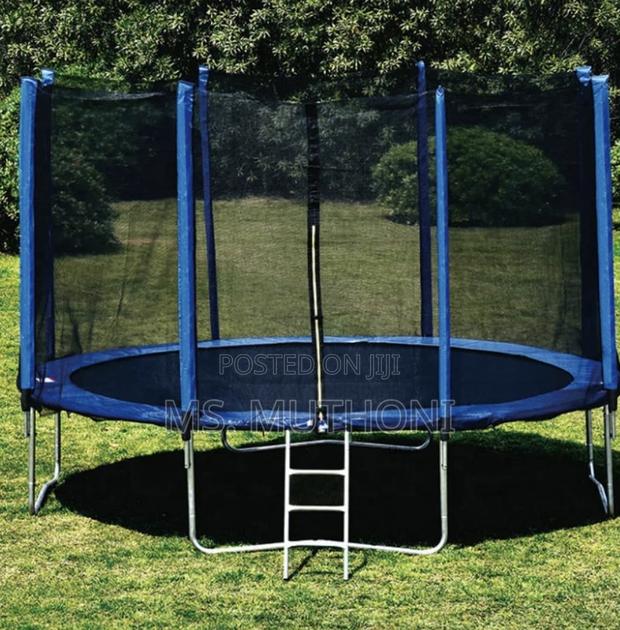 Outdoor Kids / Adults Trampoline With Safety Net –