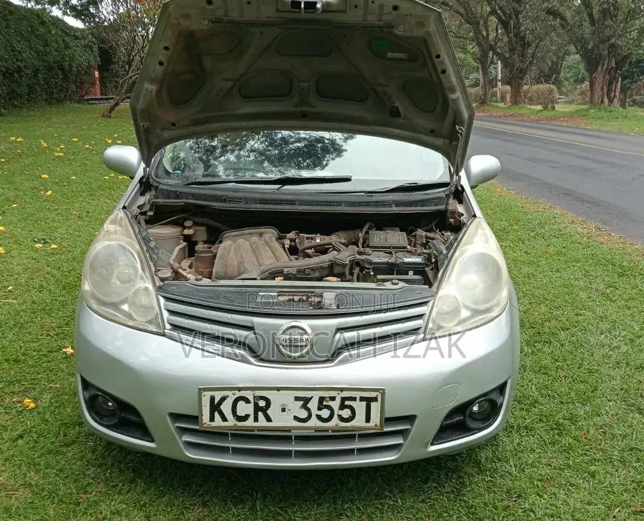 Nissan Note 2011 Silver