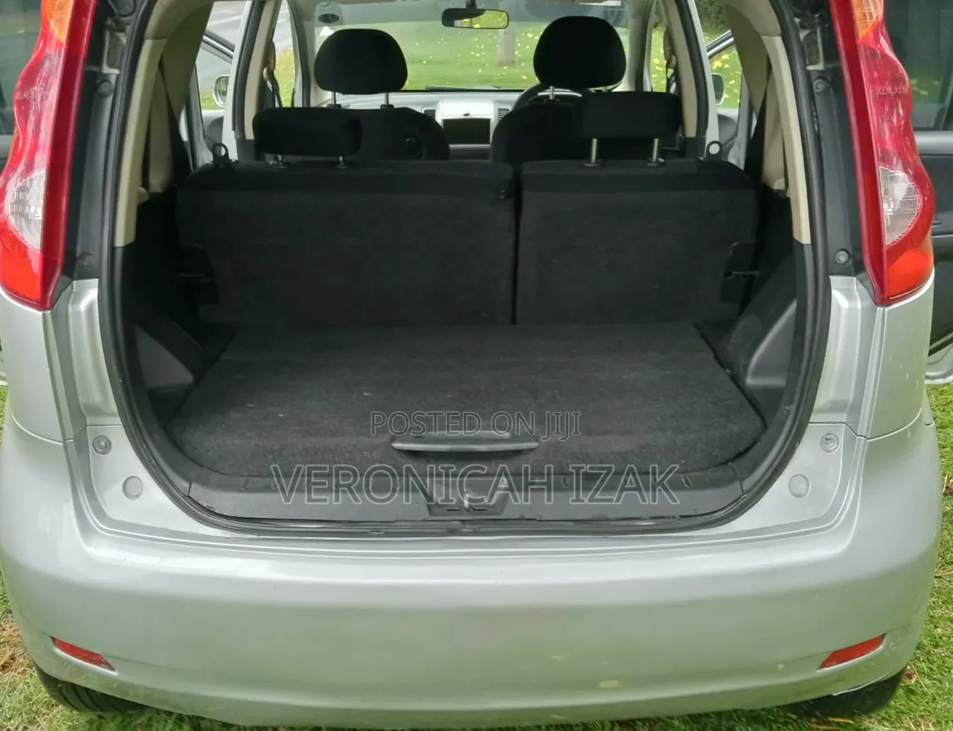 Nissan Note 2011 Silver