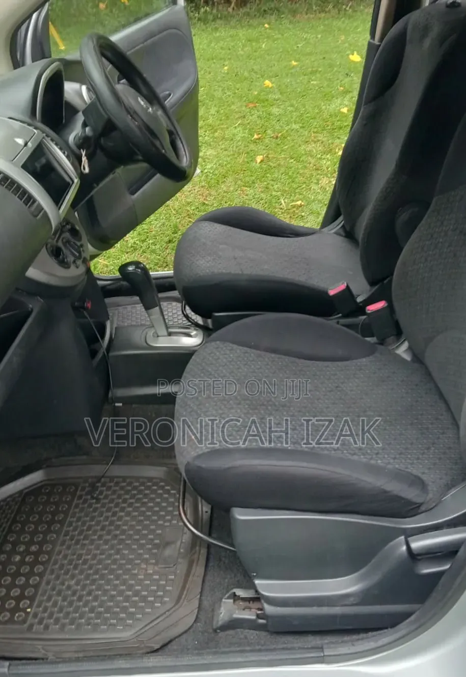Nissan Note 2011 Silver