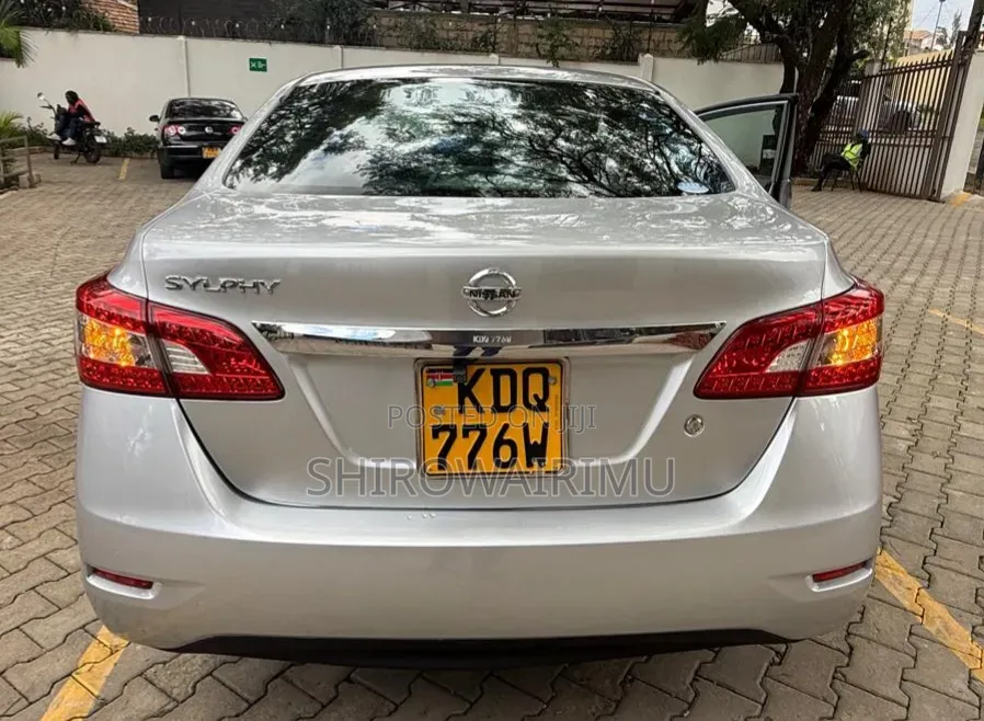 Nissan Sylphy 2017 Silver