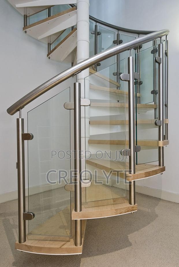 Stainless Steel Pipe Railing – Balcony Staircase